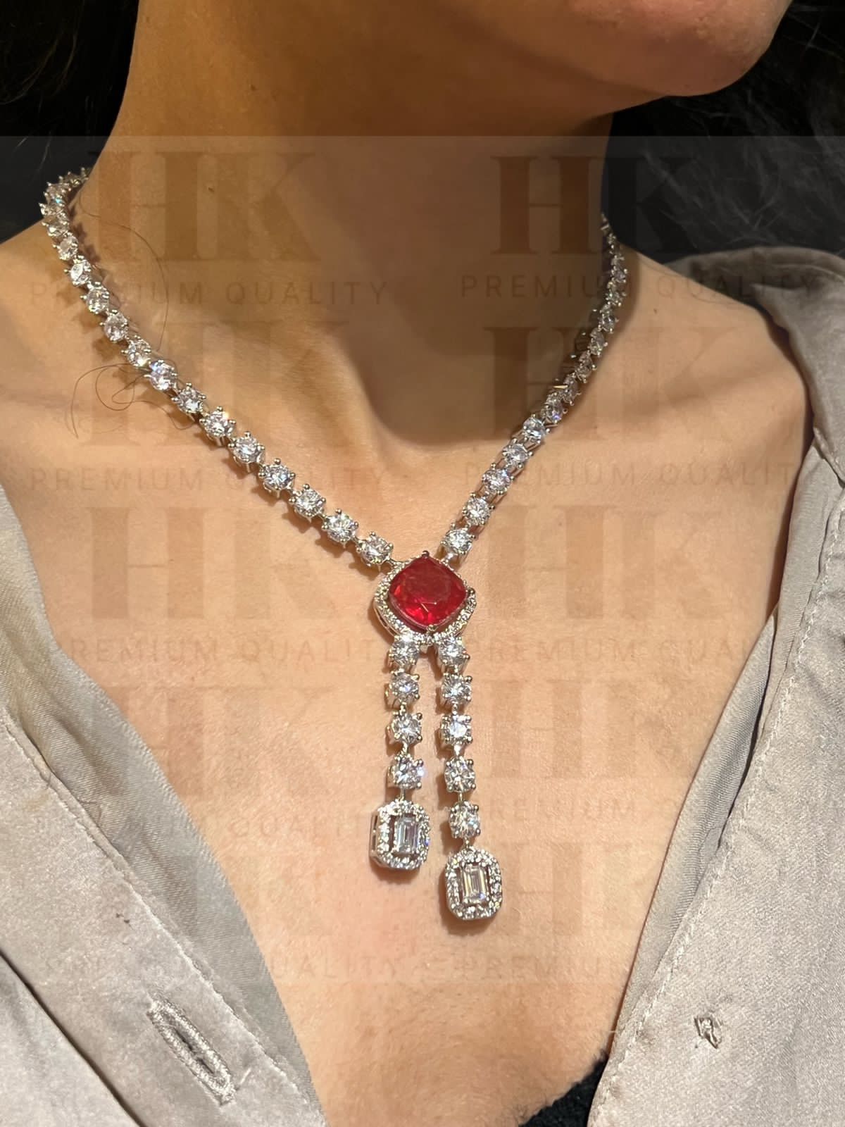 Stunning Indian Diamond Necklace