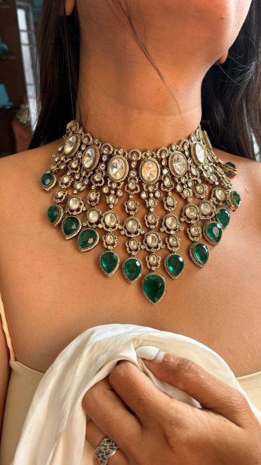 Sabyasachi type Green Emerald Necklace/Indian Bridal Jewelry/ Victorian Polki Kundan Jewelry/Indian Bridal set WITH Tikka and Earrings