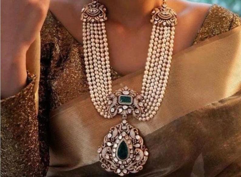 Beaded Sabyasachi Inspired Long Pearl Victorian Emerald Green/Red Long Necklace With Earrings/Statement Jewelry Set