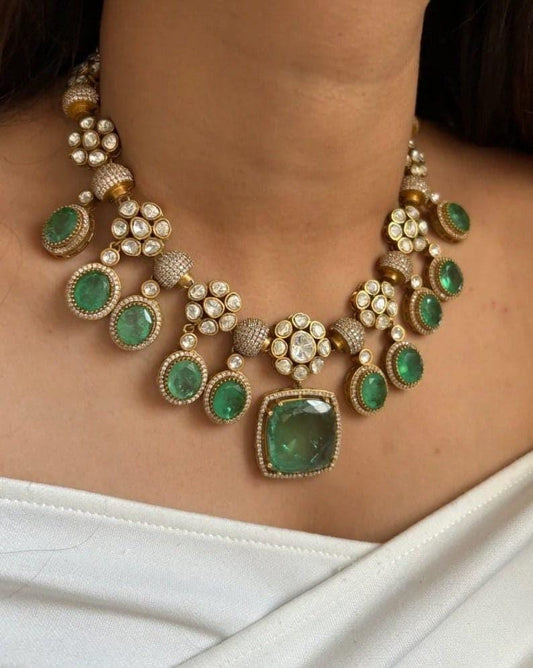 Emerald Green Uncut Diamond Kundan Necklace Set/Sabyasachi Inspired Jewelry/Bollywood Jewelry/Statement necklace set