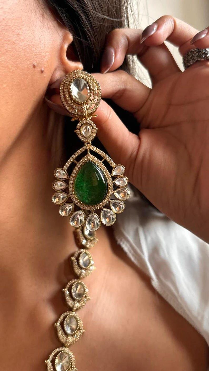 Emerald Queen Raani Ambani Green Uncut Diamond Kundan Necklace Set/Sabyasachi Inspired Jewelry/Bollywood Jewelry/Statement necklace set