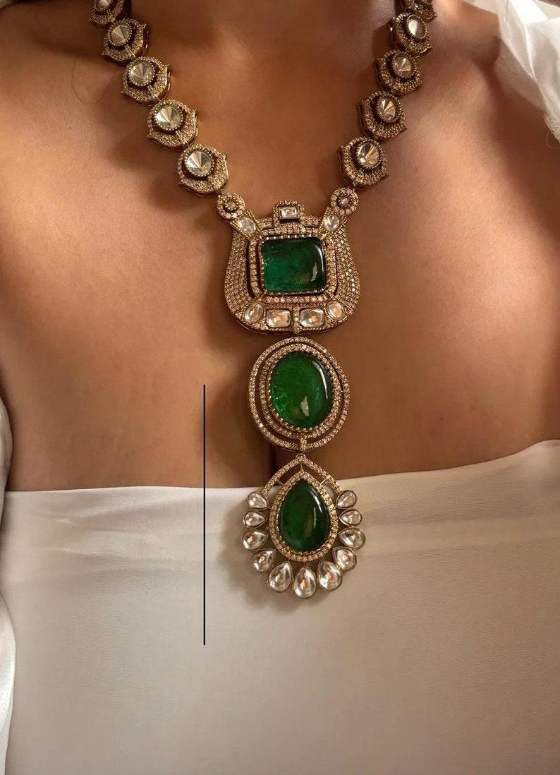 Emerald Queen Raani Ambani Green Uncut Diamond Kundan Necklace Set/Sabyasachi Inspired Jewelry/Bollywood Jewelry/Statement necklace set