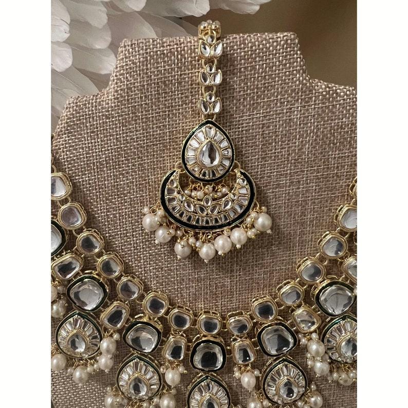 Gold Kundan Necklace with Tikka