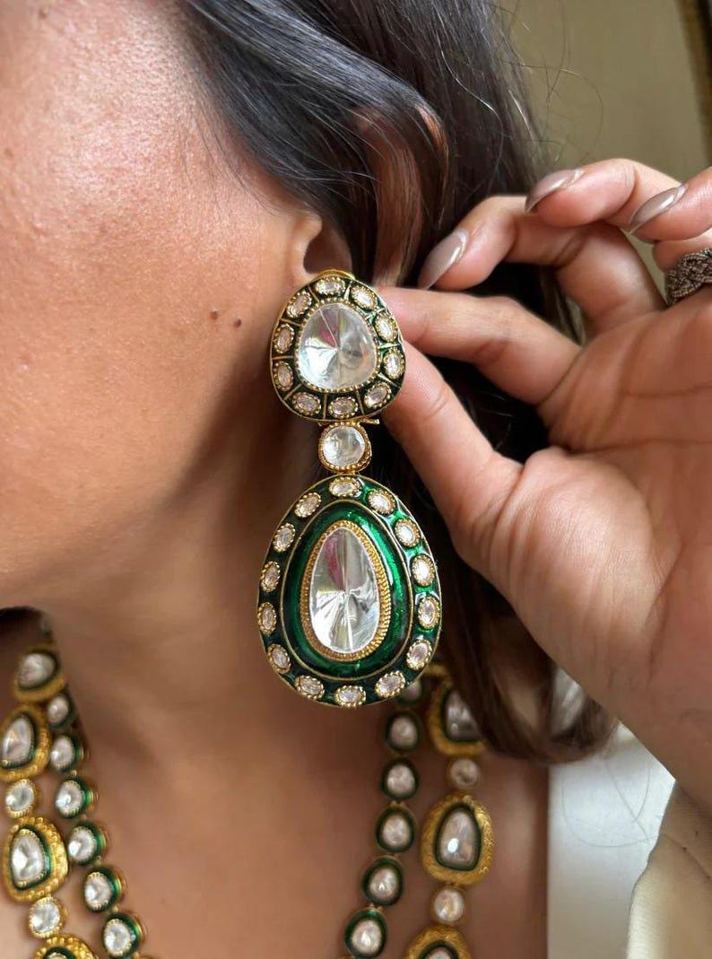 Finest Heavy Uncut Emerald Kundan Bridal Set With Earrings Indian Kundan Necklace Indian Jewelry Polki Jewelry Sabyasachi Jewelry