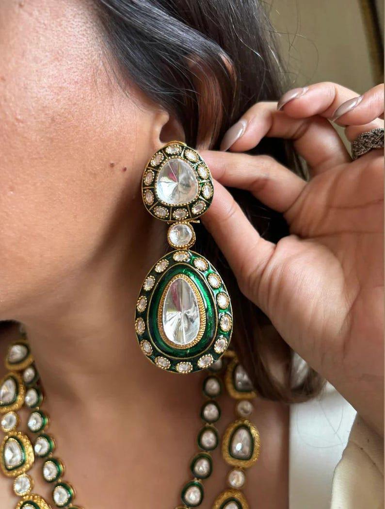 Finest Heavy Uncut Emerald Kundan Bridal Set With Earrings Indian Kundan Necklace Indian Jewelry Polki Jewelry Sabyasachi Jewelry