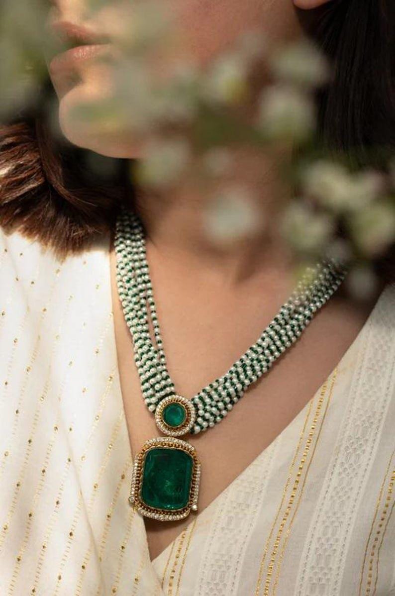 Long pearl Green Emerald Pendant Kundan Necklace Set/Sabyasachi Inspired Jewelry/Bollywood Jewelry/Statement necklace set