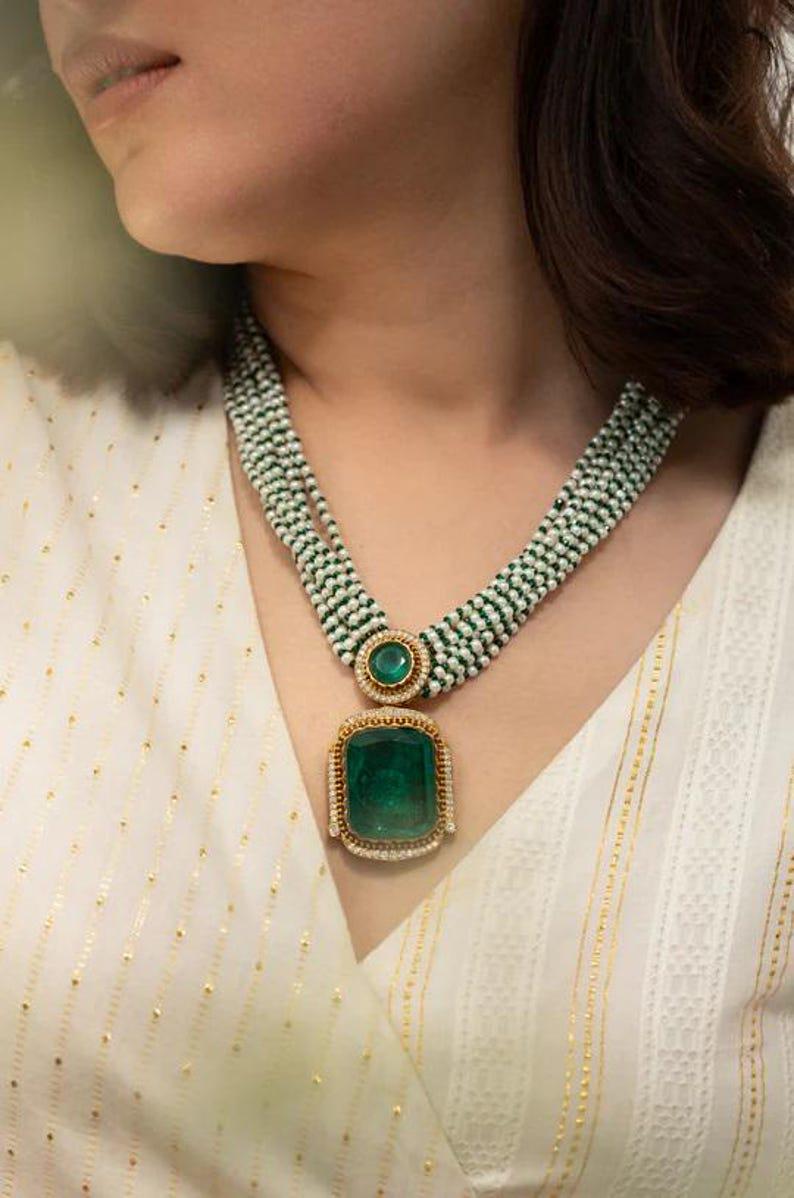 Long pearl Green Emerald Pendant Kundan Necklace Set/Sabyasachi Inspired Jewelry/Bollywood Jewelry/Statement necklace set