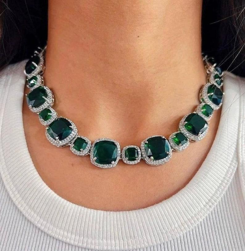 Green emerald choker set