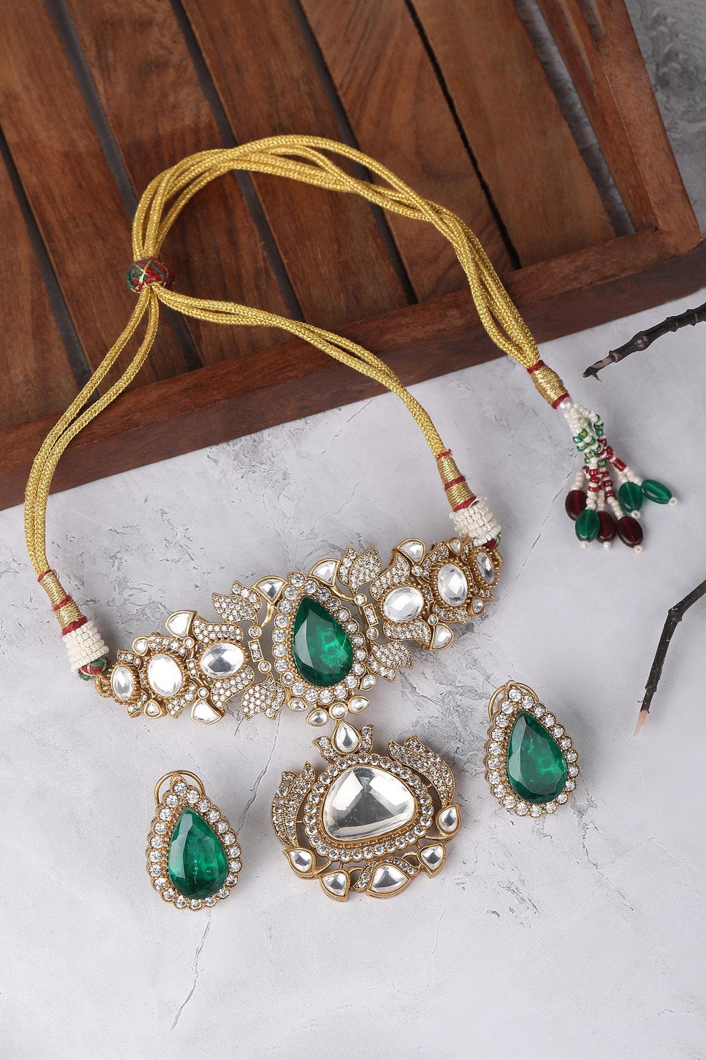 Green Kundan Embellished Pendant Choker Set/ Artificial Jewelry Set/ Indian Bridal Set/ Kundan Necklace Set