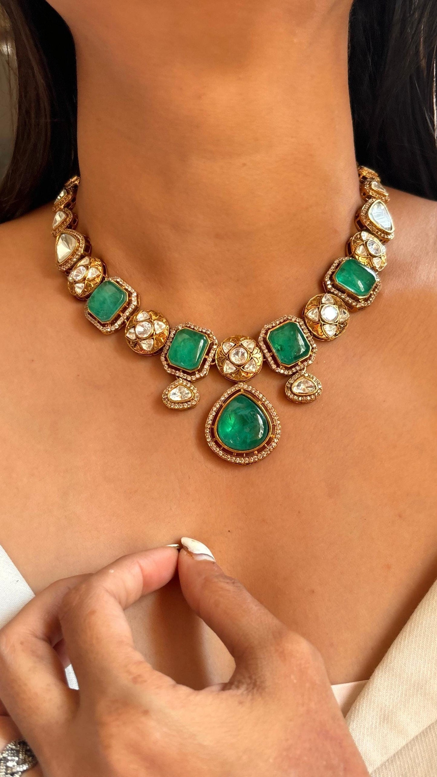 Emerald Mint Artificial Jewelry Set/ Polki Green Set/Indian Bridal Set/ Kundan Necklace Set/ Kundan Collar Necklace Set/ Indian Jewelry